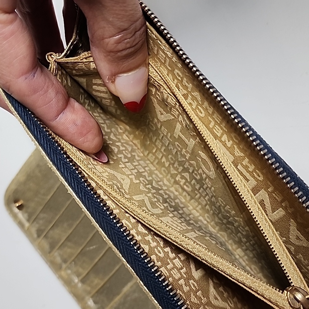 CHANEL Vintage Zip around Denim wallet - Picture 12 of 16